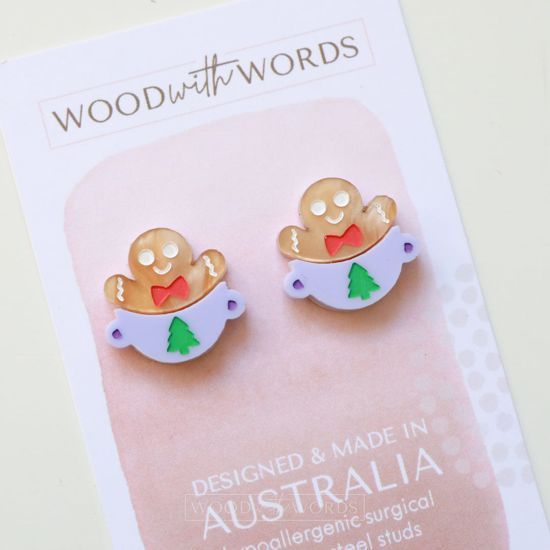 ポインセチアのアクリルスタッドピアス
