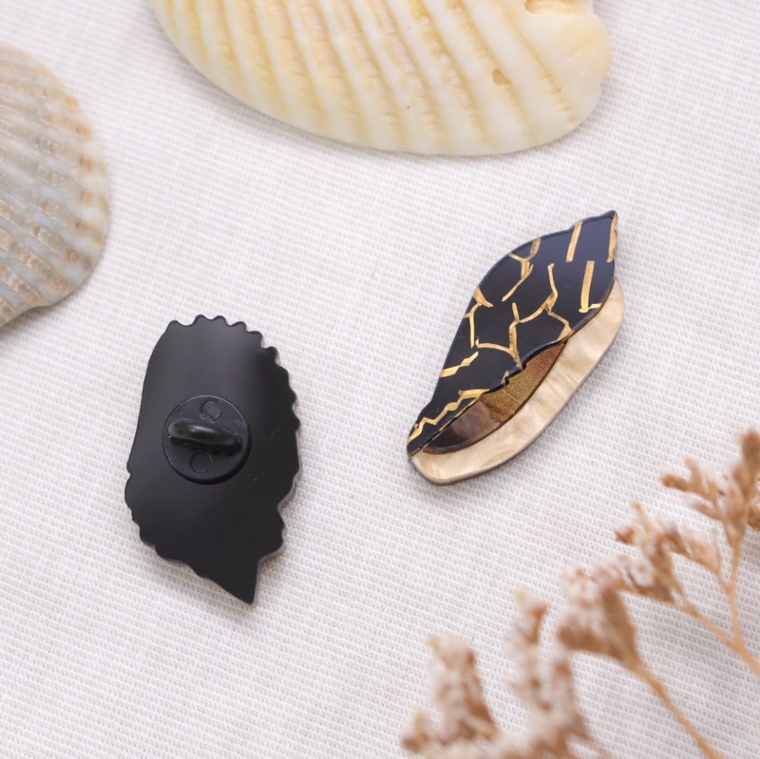 Seashell Acrylic Handmade Pin - Assorted