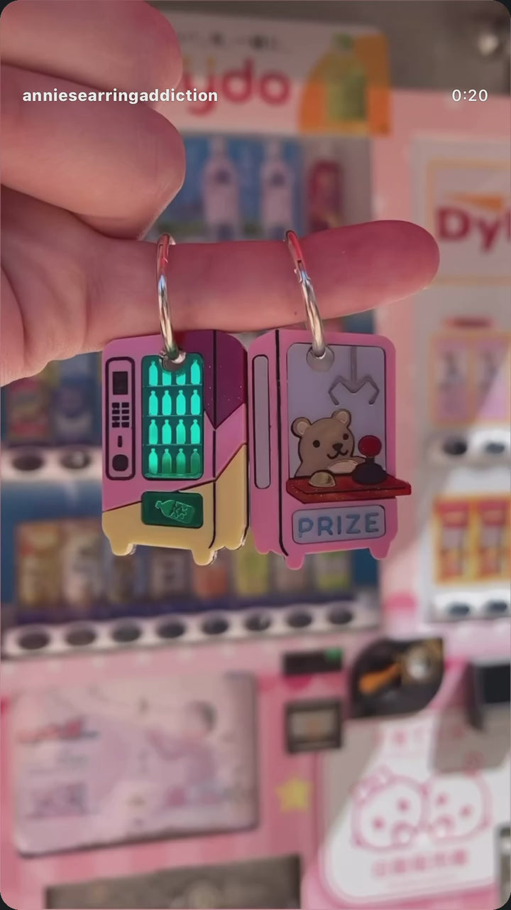 Claw Machine Charm