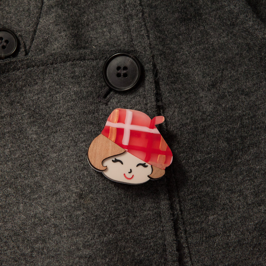 Anais - Girl with Beret Brooch